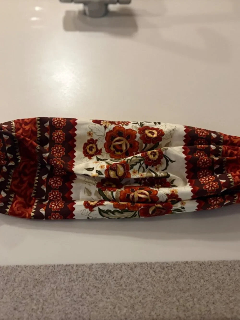 New Fabric Bag Dispenser Holds Plastic Bags 16